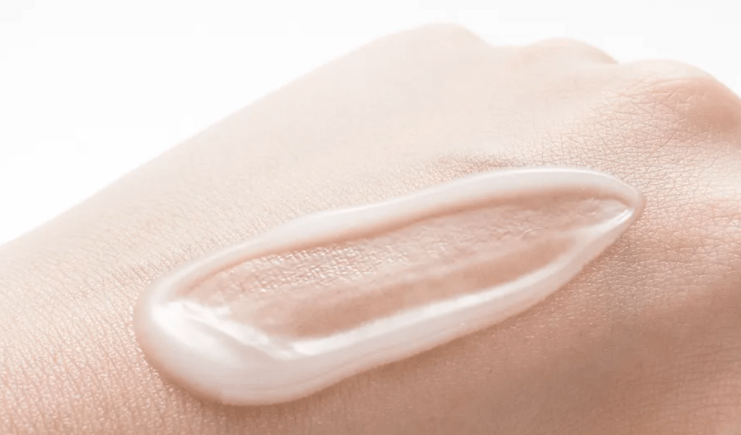 水宝宝|日本家庭主妇最爱的懒人面霜！3分钟让大干皮变成“水宝宝”！每7秒卖出一瓶，李佳琦疯狂打call！