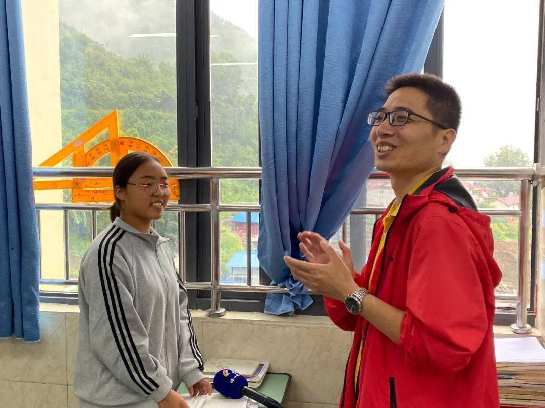 王海峰|凉山学生写信给佛山老师：因为有你，我们眼里才有了星辰大海 | 脱贫攻坚印记