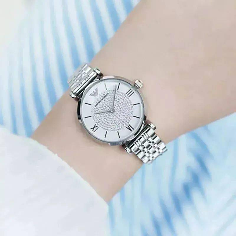 满天星|好物┃明星都在戴的阿玛尼满天星，官网3990我们不到三折，专柜气到关门！