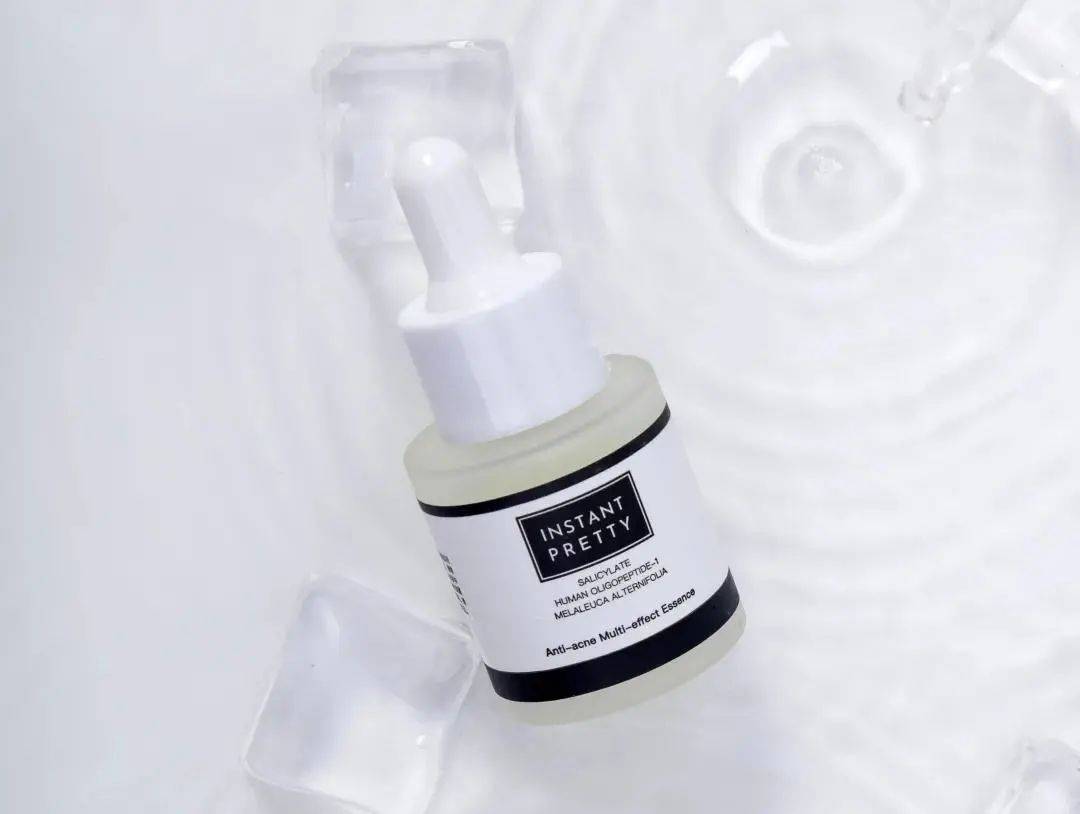 贫民窟|杨幂熬夜后护肤要花2万块？怪不得皮肤吹弹可破！贫民窟女孩就不配消除熬夜痘、黑眼圈吗？