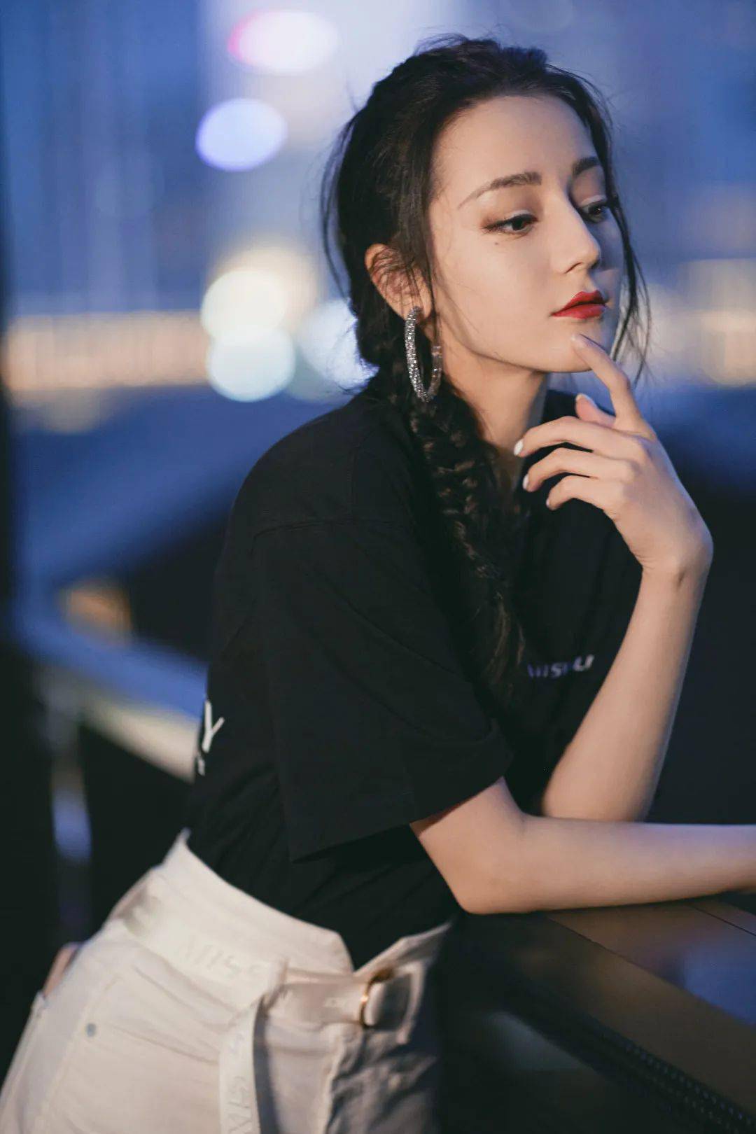 造型|百变头发造型,带你走进不同场所