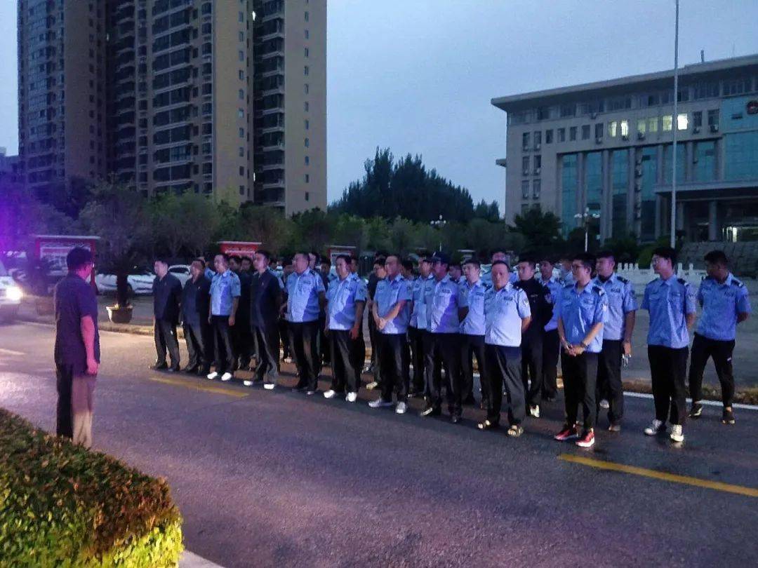 踏上征程镇平县人民法院立即出动集中执行共执行标的30余万元