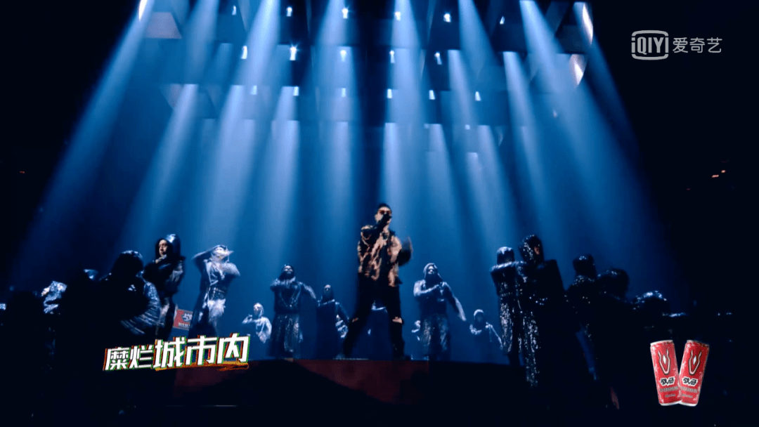 内容|中国新说唱 | 张靓颖公演现场失控忘词，到底是什么情况？！