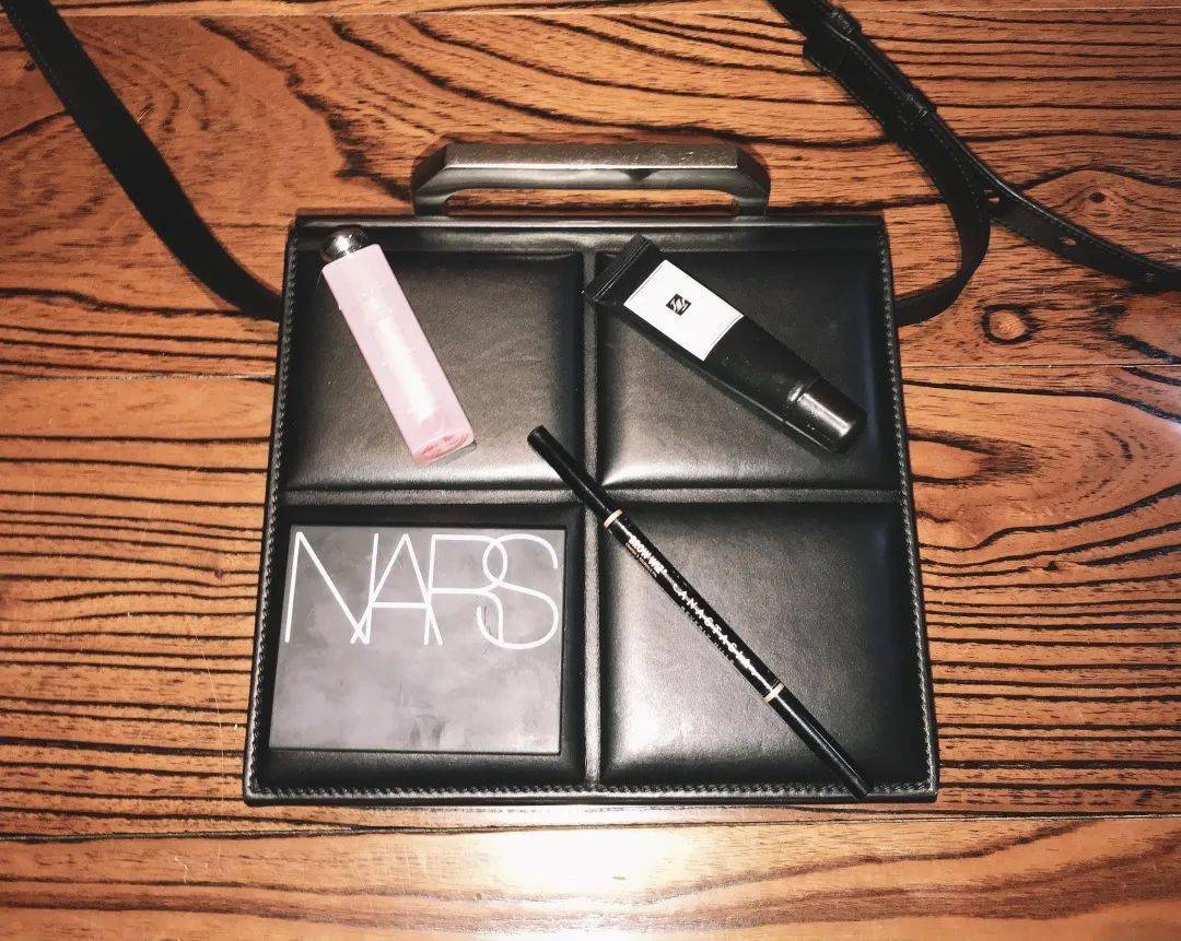 散粉|学会这几招，你会是舞池中的下一个靓仔！