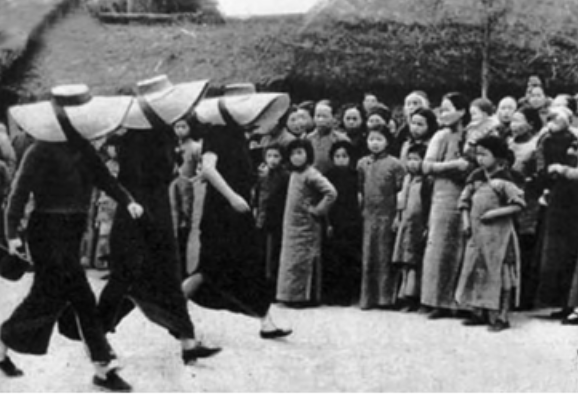 上海滩|中国名媛100年前穿的如此惊艳，我却并不羡慕