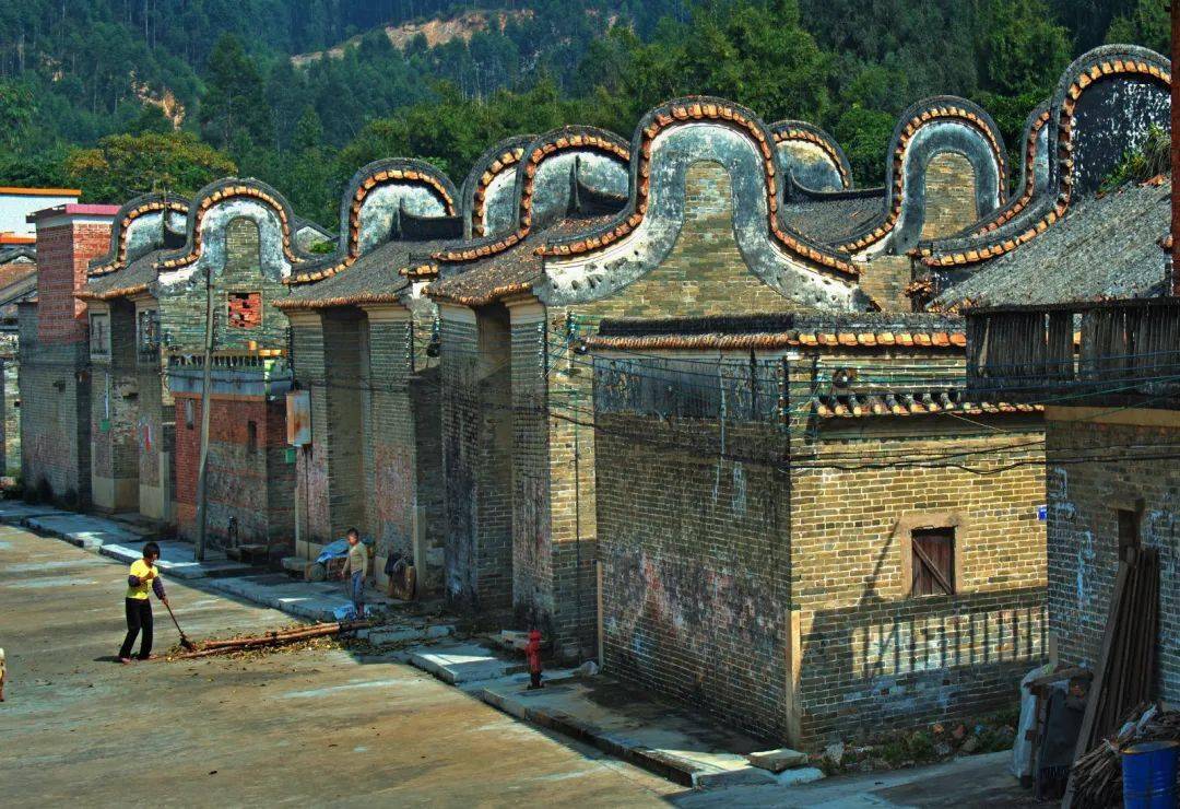 【古村】赤坭莲塘村:"花都旧八景"之一旧址,现存明清建筑500多座