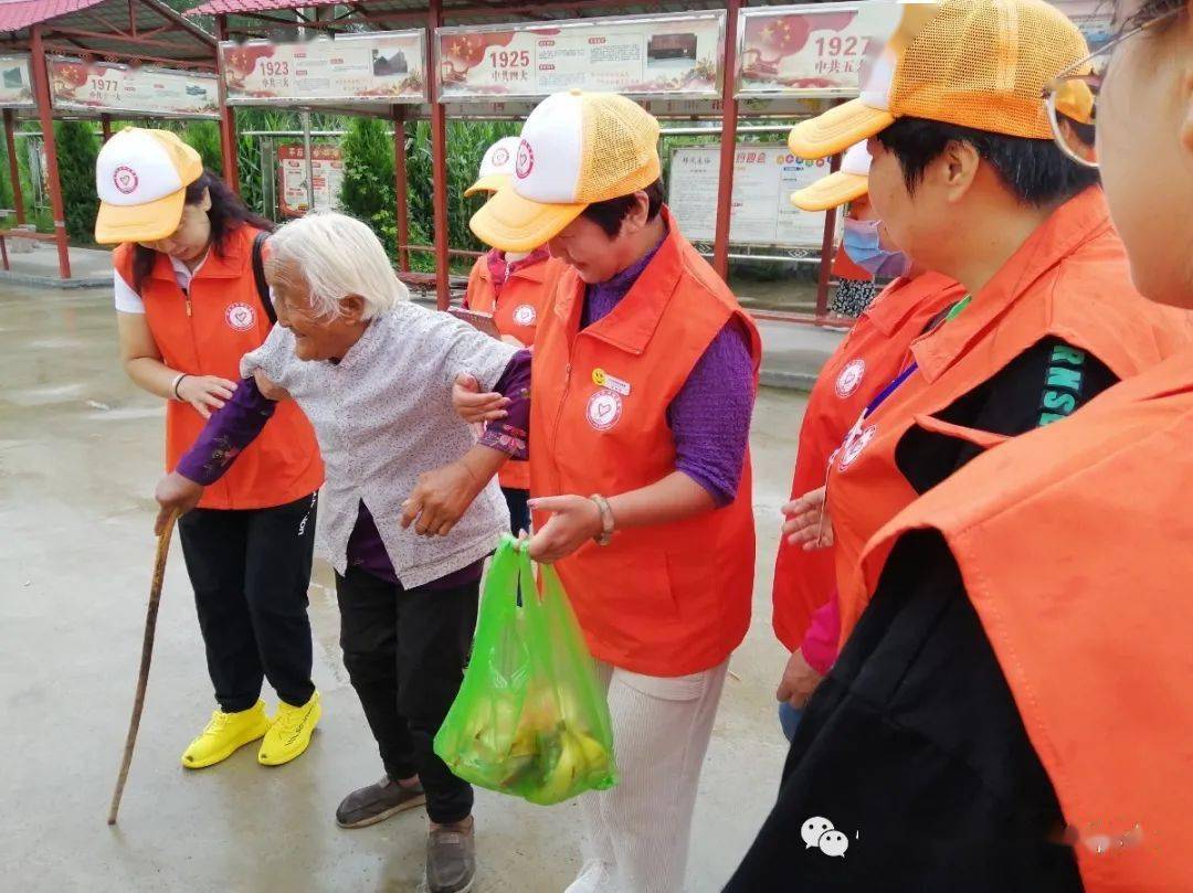 文明之忻忻州市消防志愿者协会创文主题公益活动图片