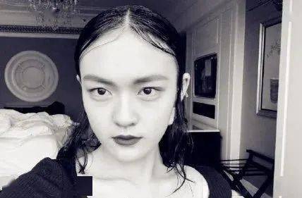 刘海|显老又土气的几款发型，别再留了！