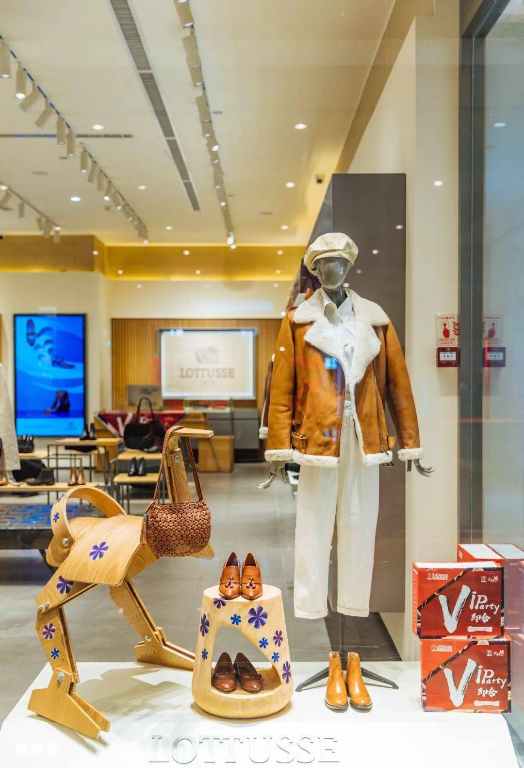 活动|拯救郑州购物狂的超优惠攻略:大卫城“卡友日”活动太顶了!!