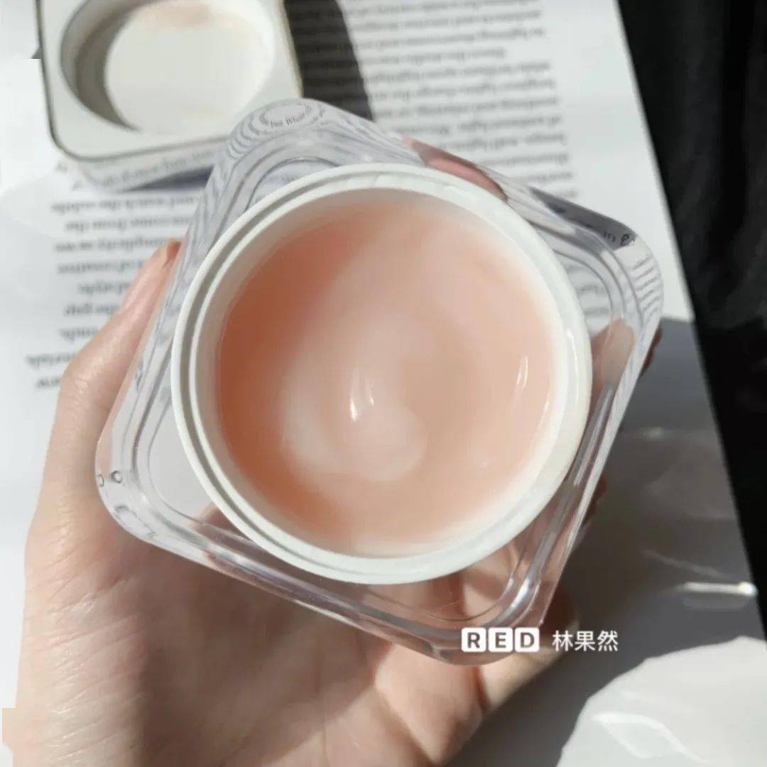 canva|近期做的最后悔的一件事：打开了王霏霏的vlog...