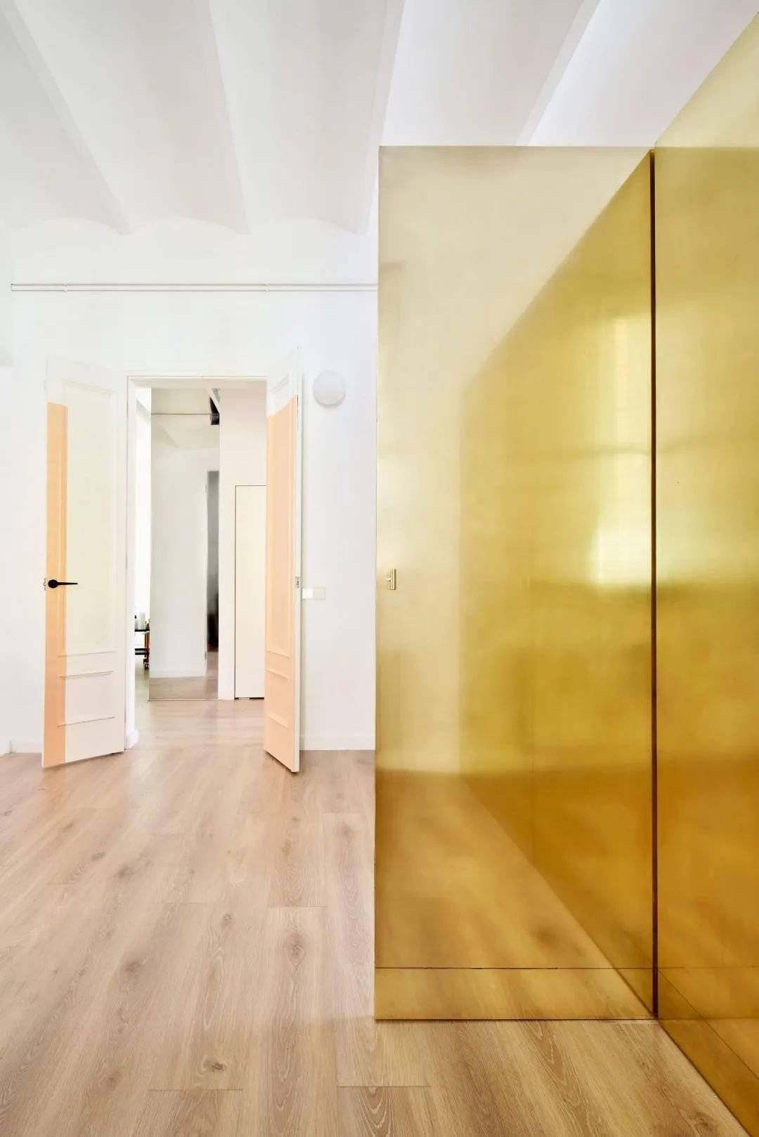装饰|灵感家 | 惊艳!“金色魔盒”成为亲子之间紧密而独立的链接
