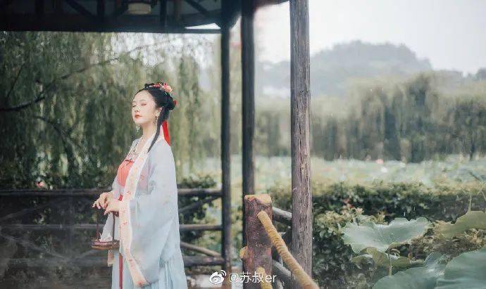 作品|美出天际风格多样，知竹、姬小妖、阿昊?，谁是2020抖音上最受欢迎的汉服摄影师！