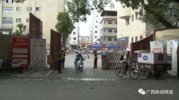 易女士|拉警戒线、装摄像头，桂林一学校内这间被“孤立”的小卖部，什么情况？