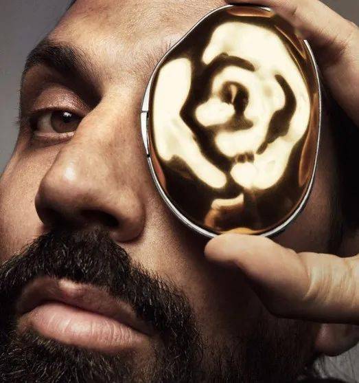 王一|香菜味的新品香水?怕是只有王一博会喜欢....