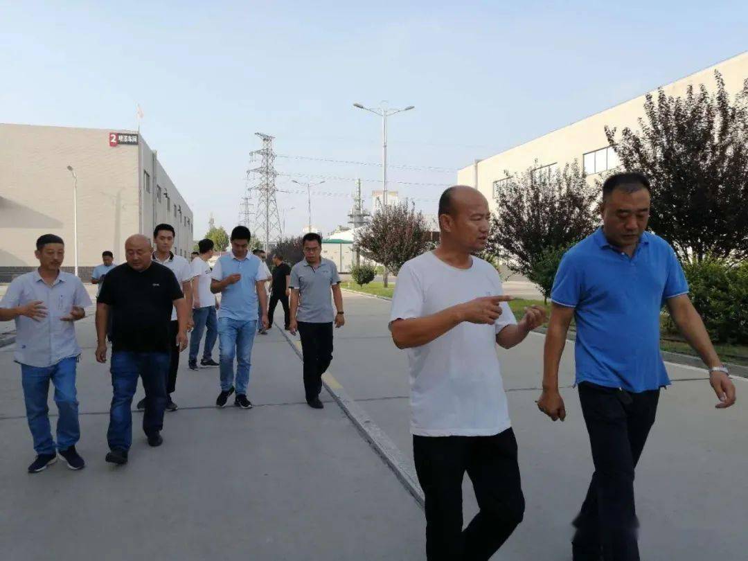 无极县郝庄乡企业代表参观学习里城道集中喷涂中心——对标先进找差距