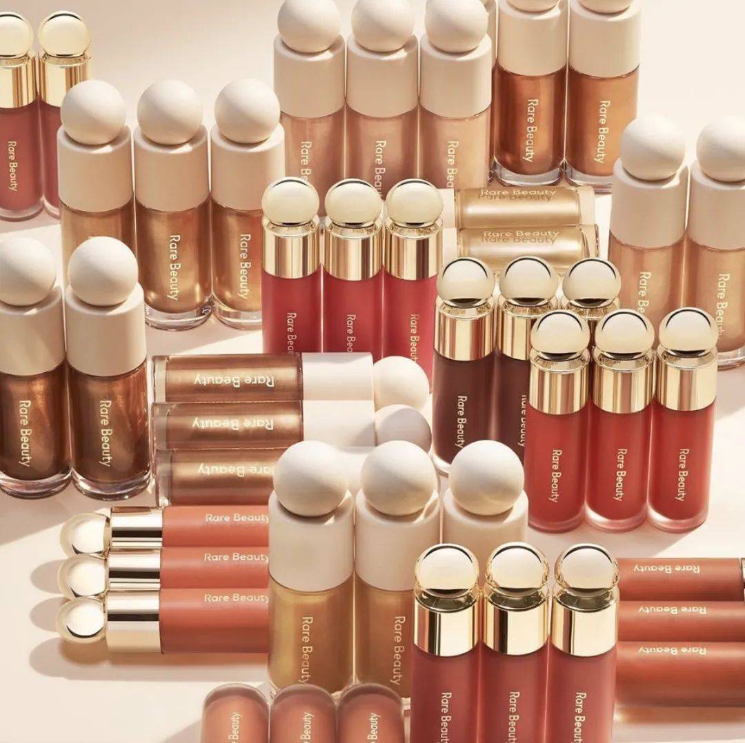 王一|香菜味的新品香水?怕是只有王一博会喜欢....