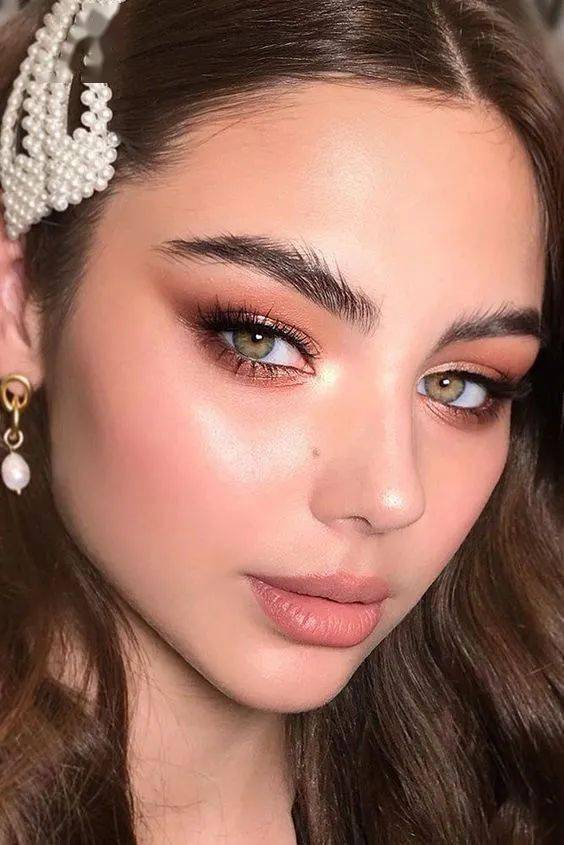 肌肤|水光妆升级版来了,又美又立体的海豚玻璃肌你听过吗?