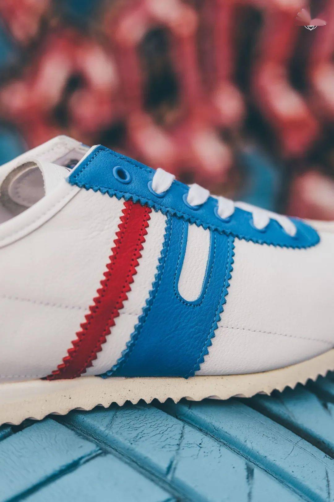 经典|重塑致敬经典，不一直是这个潮流品牌所做的吗？