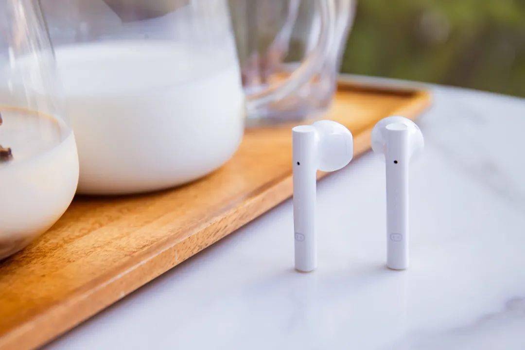 耳机|199 元带来千元体验，小度真无线智能耳机评测