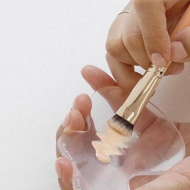 肌肤|水光妆升级版来了,又美又立体的海豚玻璃肌你听过吗?