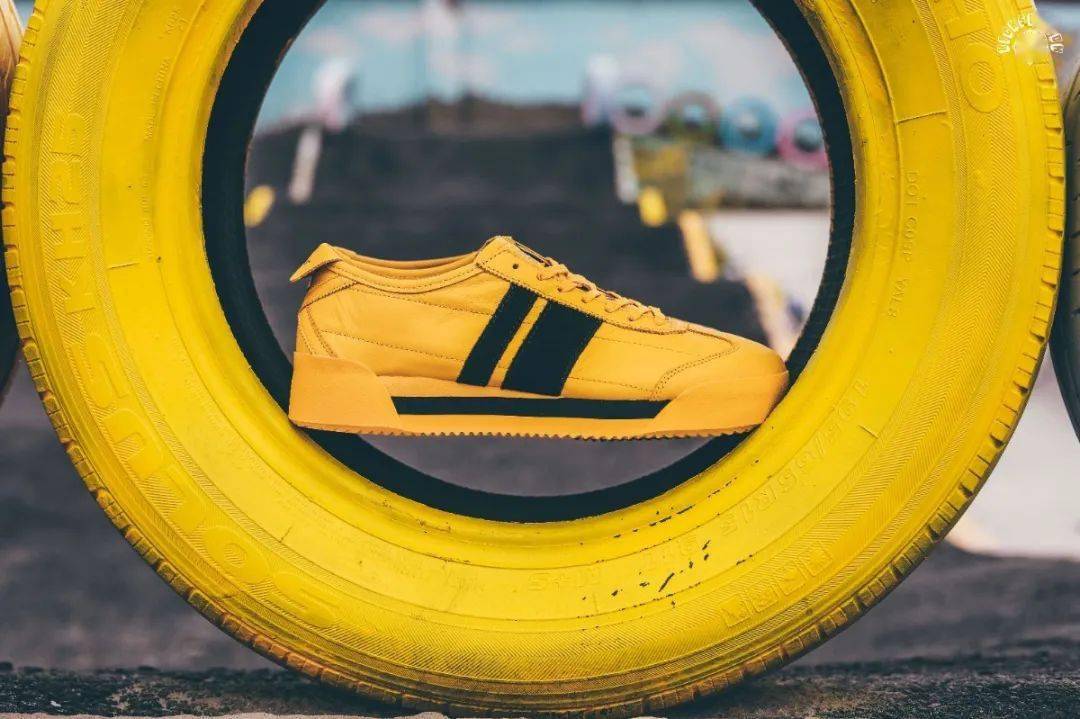 经典|重塑致敬经典，不一直是这个潮流品牌所做的吗？