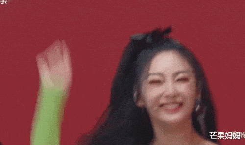 pick|总沦为人群背景板？自带感染力的天赋美人，为什么都pick这种风格？