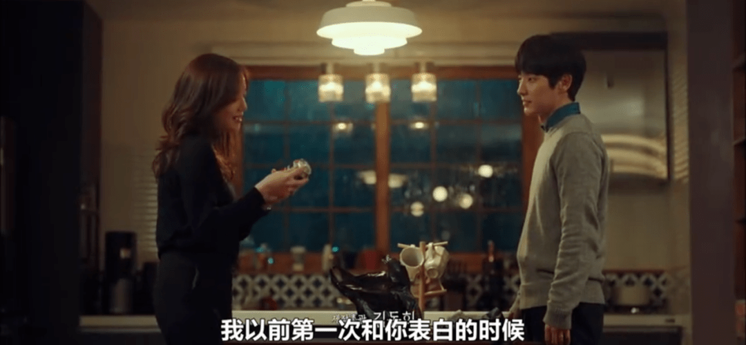 风太暖|年度高分韩剧《恶之花》,李准基家的工业风太暖!