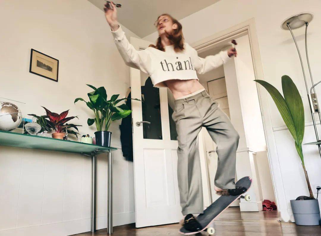 Michele|去秀场后台看秀？这波儿骚操作你服不服？