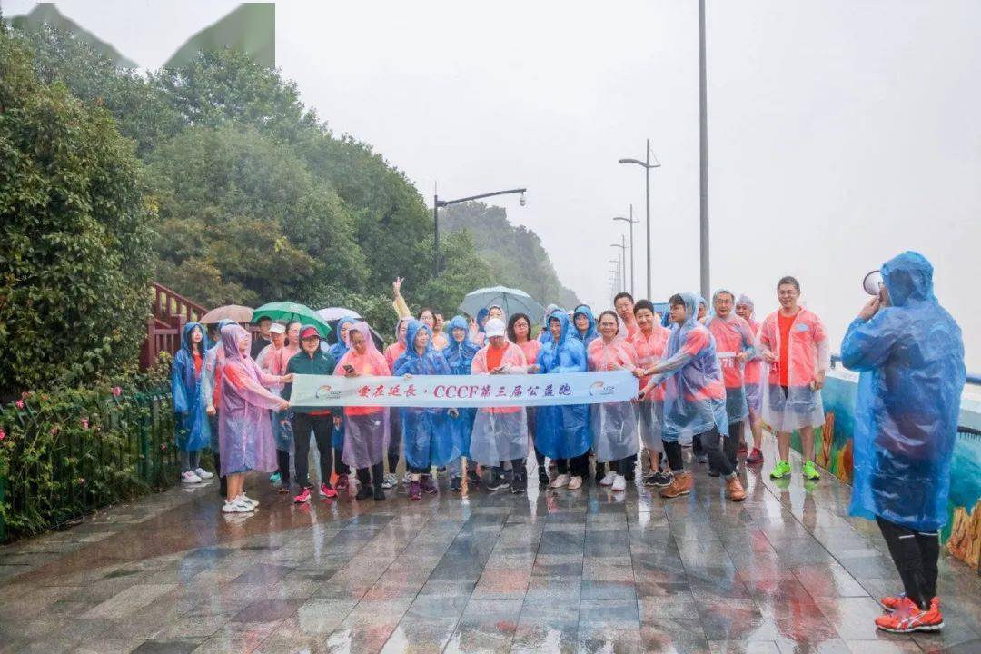 风里|风里雨里，我们如约在这里