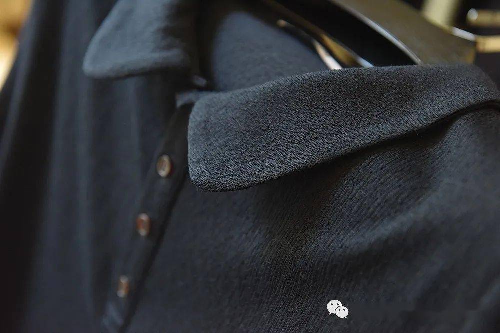 字母|福利 | 初秋原货精品：MM字母T恤，大牌条纹针织衫，V家POLO衫