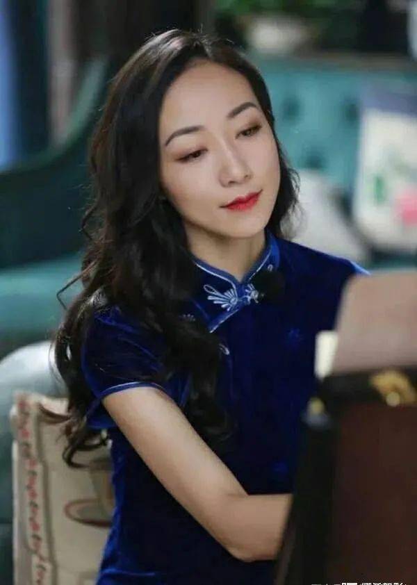 特征|身材有这5个特征，一般穿旗袍都很好看，看看你占了几个？