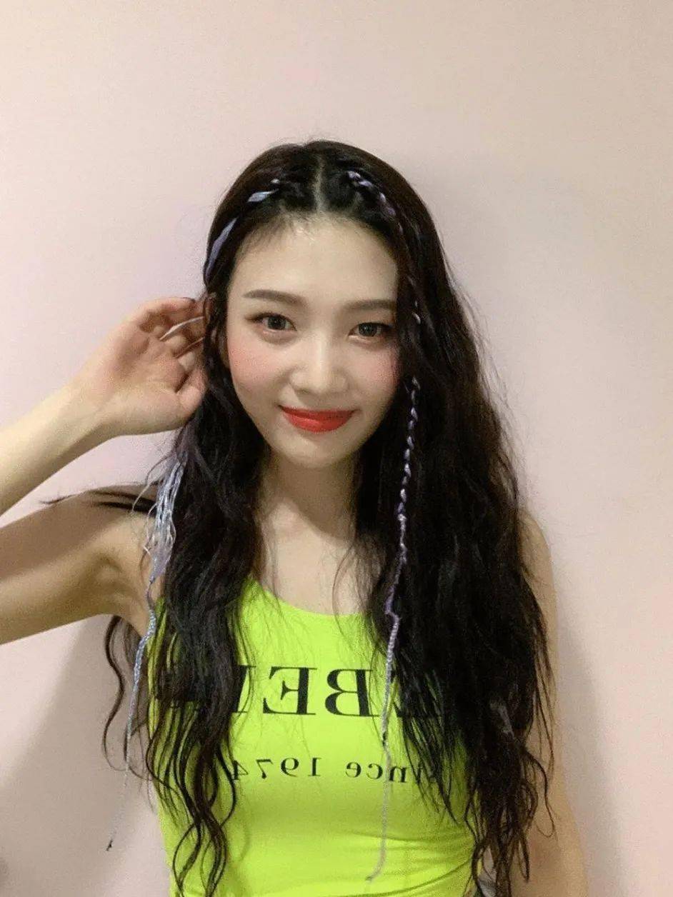 脸型|秋季必烫的4款「小卷发」!根据脸型选发型,显脸小显发量!!