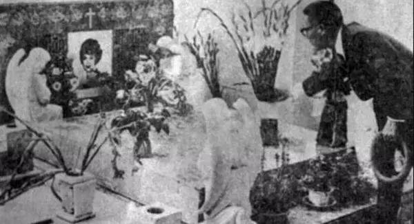 俏黄蓉|“最俏黄蓉”翁美玲为何会自杀？