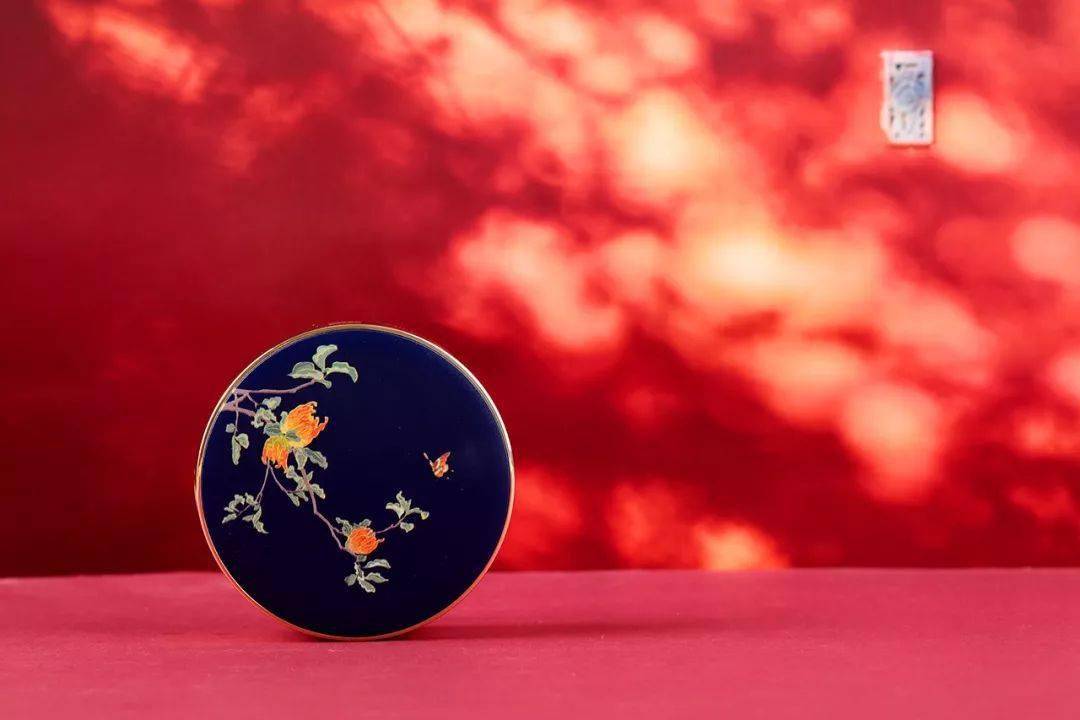 气垫|时隔一年，故宫美妆终于出新品了，美到犯规！