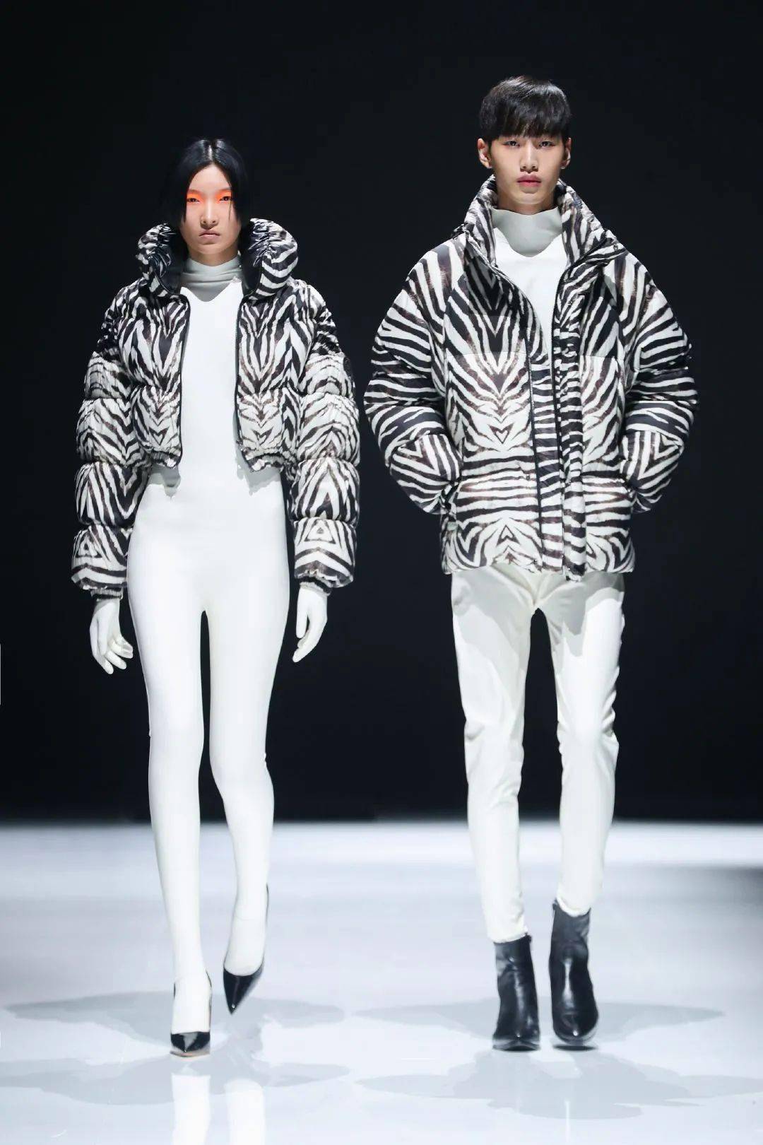 美特斯邦威|每个潮流女孩都喜欢过的达芙妮，是怎么走到今天的？