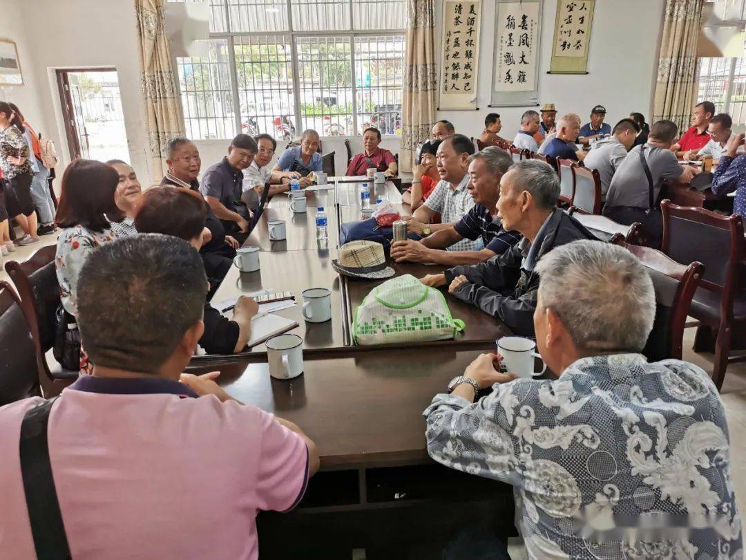 怎么样进入党校工作 05c0738fb8164b3785325350f275bae0.jpeg