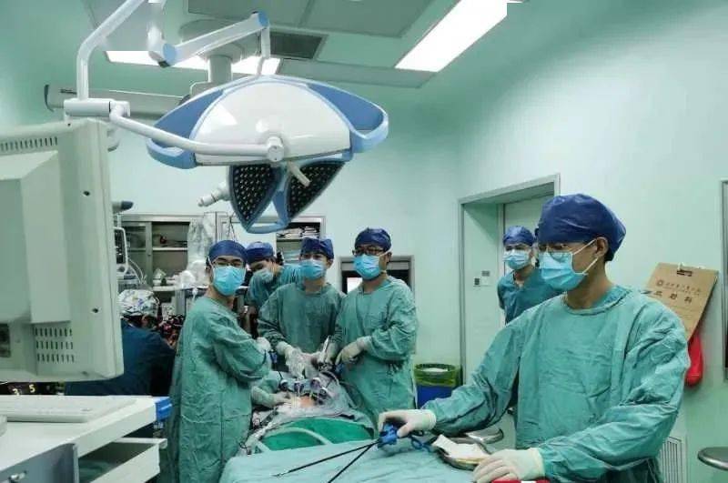 湖南丨5岁女孩少了一个肾还"偏心",致常年纸尿裤
