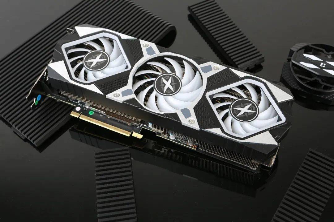 耕升geforce rtx 3090炫光:以光为名,辅以强劲性能_手机搜狐网