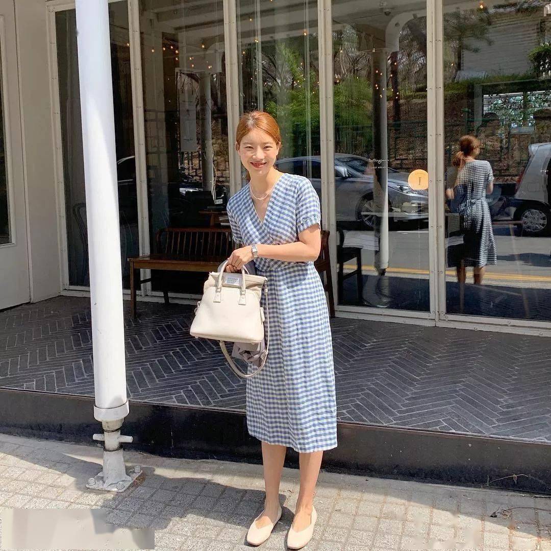 女王|穿对领口,不用减肥也能瘦!瘦!瘦!