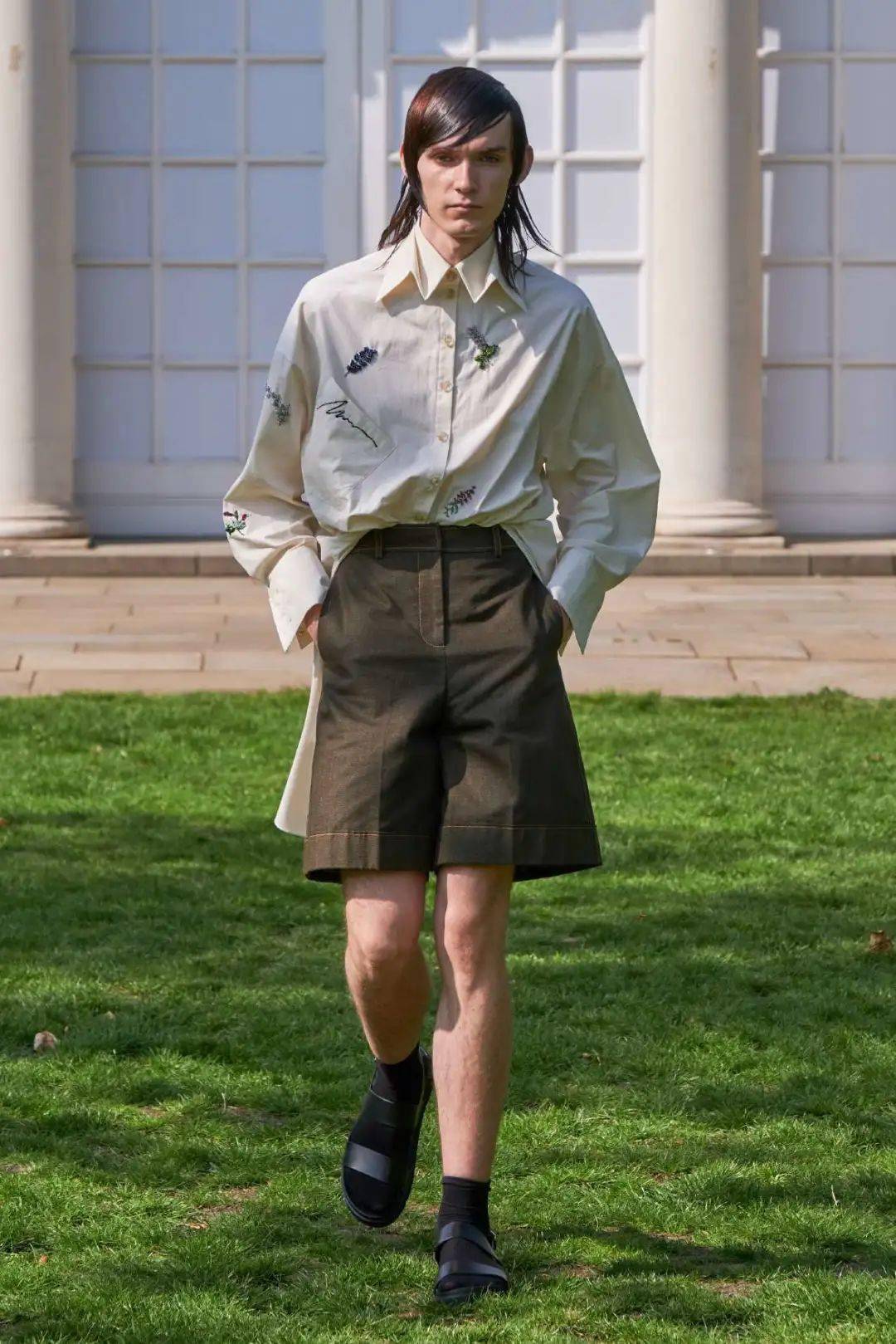 Pok|一周资讯|Longchamp x Pokémon 联名系列皮卡丘与 Le Pliage? 的妙趣邂逅