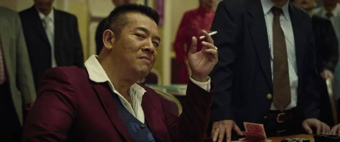 黑帮|港片里那么多“江湖大佬”，但真的大佬只有一个