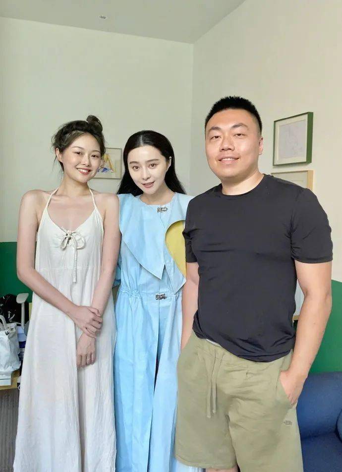 高定|网红余晚晚的家，7个小时走不完？