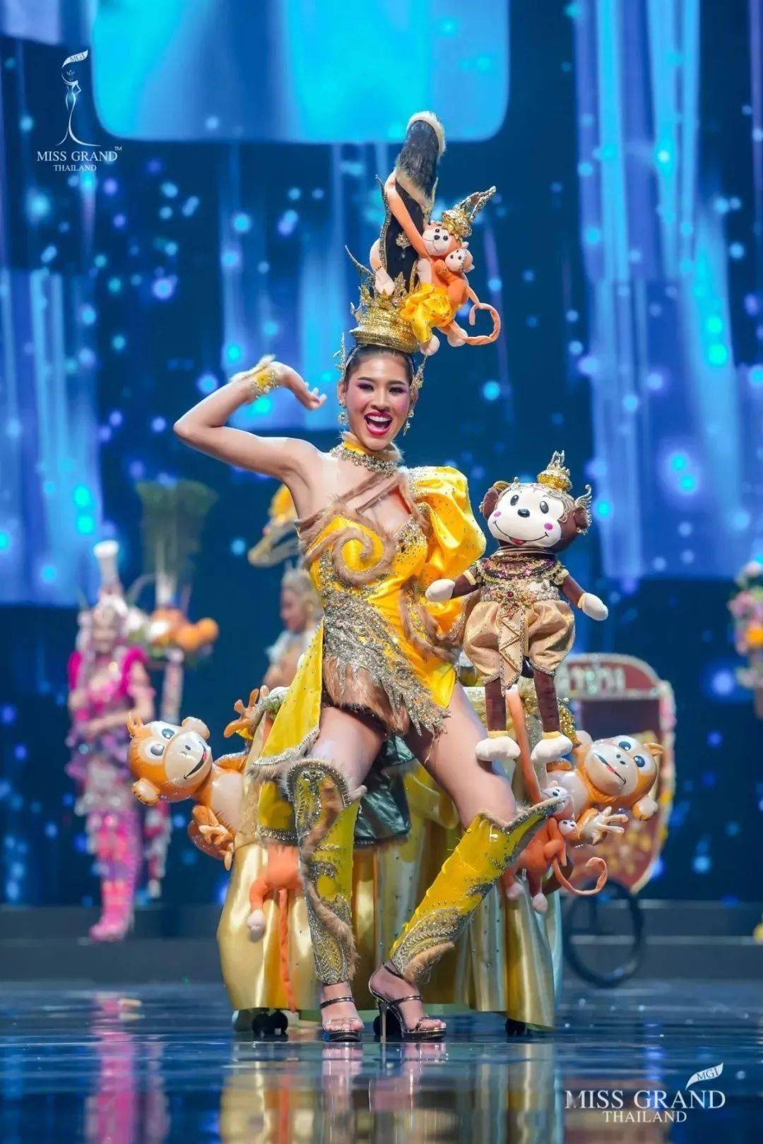 佳丽|性感到流鼻血！泰国妖艳选美燃爆全球，一波“大尺度”现场照，堪比维密