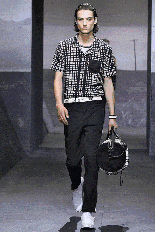 马楠|秋天,是最适合穿衬衫的季节