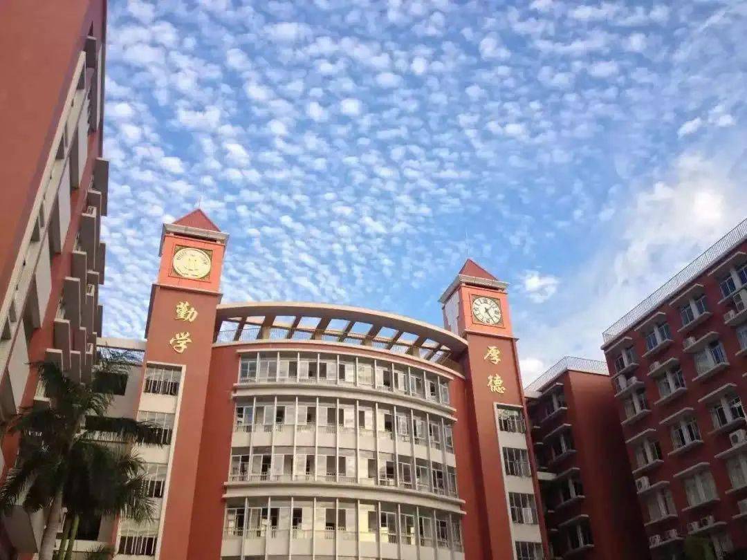 01 广外艺海珠校区新生入学后,我校对录取新生进行资格复查.