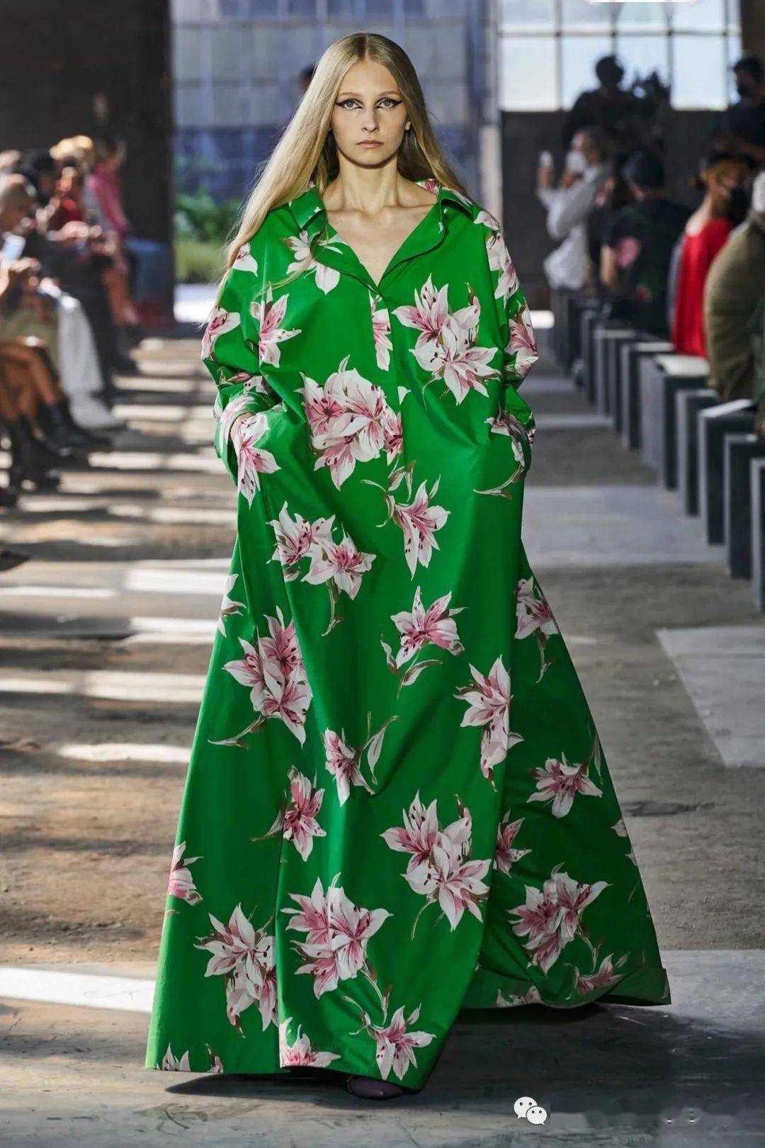 华伦天奴|VALENTINO|2021春夏与牛仔巨头Levi's合作