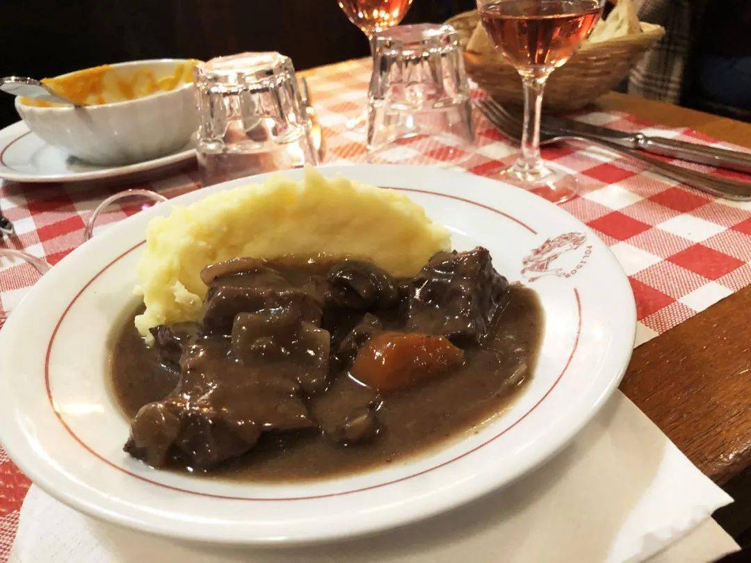 酒庄|旅途中总有好胃口带上一支红酒