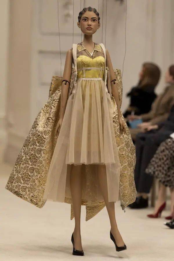 时装周|所以,以后时装周都没人了吗?