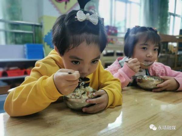 光盘|杜绝浪费 看看幼儿园的小朋友是怎么做的