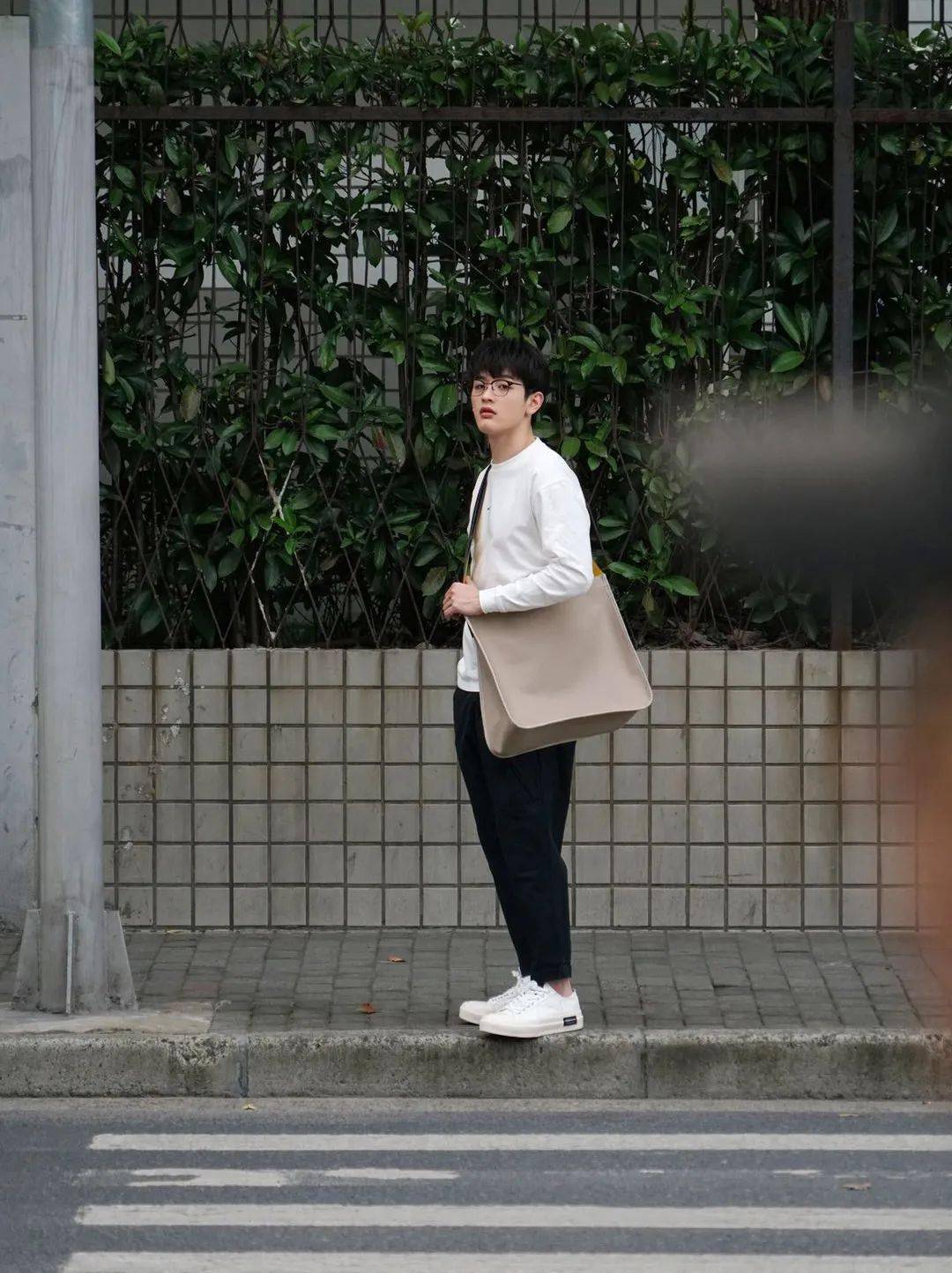 帆布鞋|这不是一双简单的「帆布鞋」